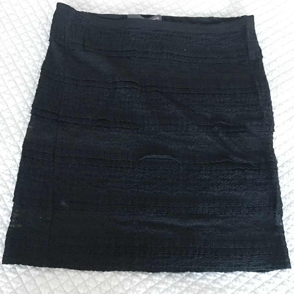 Black skirt